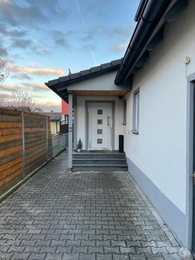 Modernes Apartment Schwarzenfeld Eksteriør billede